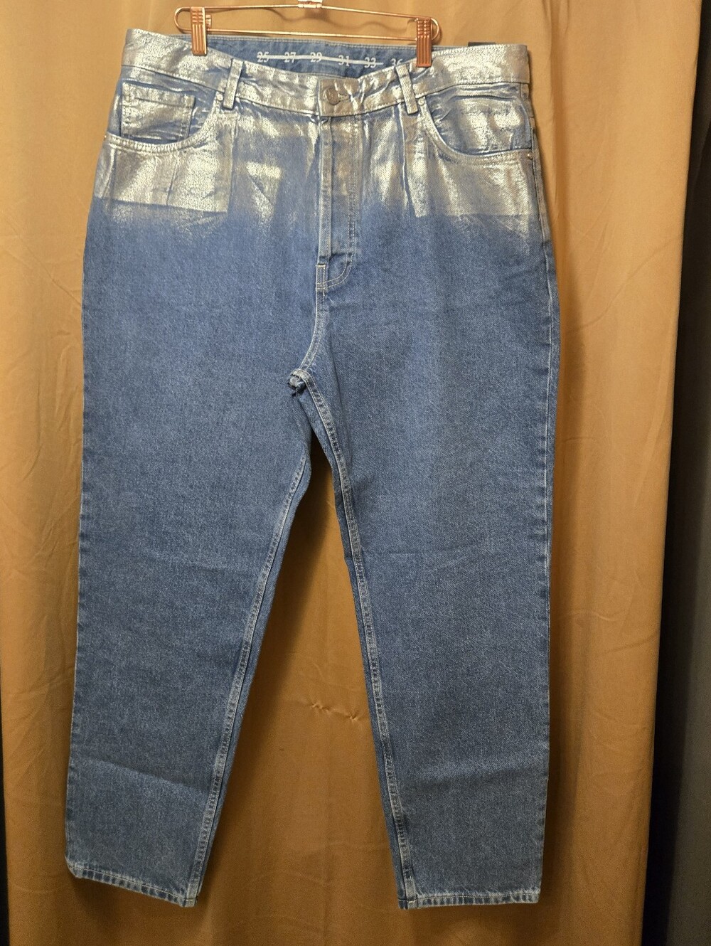 Never Denim Straight Blue Jeans with Silver Metallic Waist Size 36